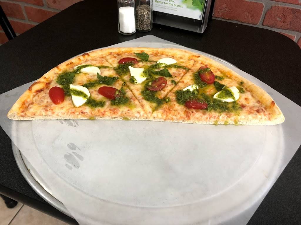 Munchies Pizza & Wings | restaurant | 11208 E Dr Martin L King Jr Bl, 8359, Seffner, FL 33584, USA | 8136575600 OR +1 813-657-5600