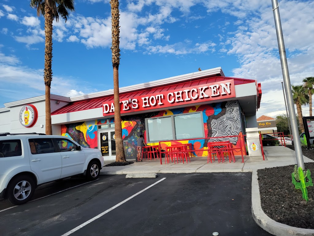 Daves Hot Chicken | restaurant | 9040 W Sahara Ave, Las Vegas, NV 89117, USA | 7028435455 OR +1 702-843-5455