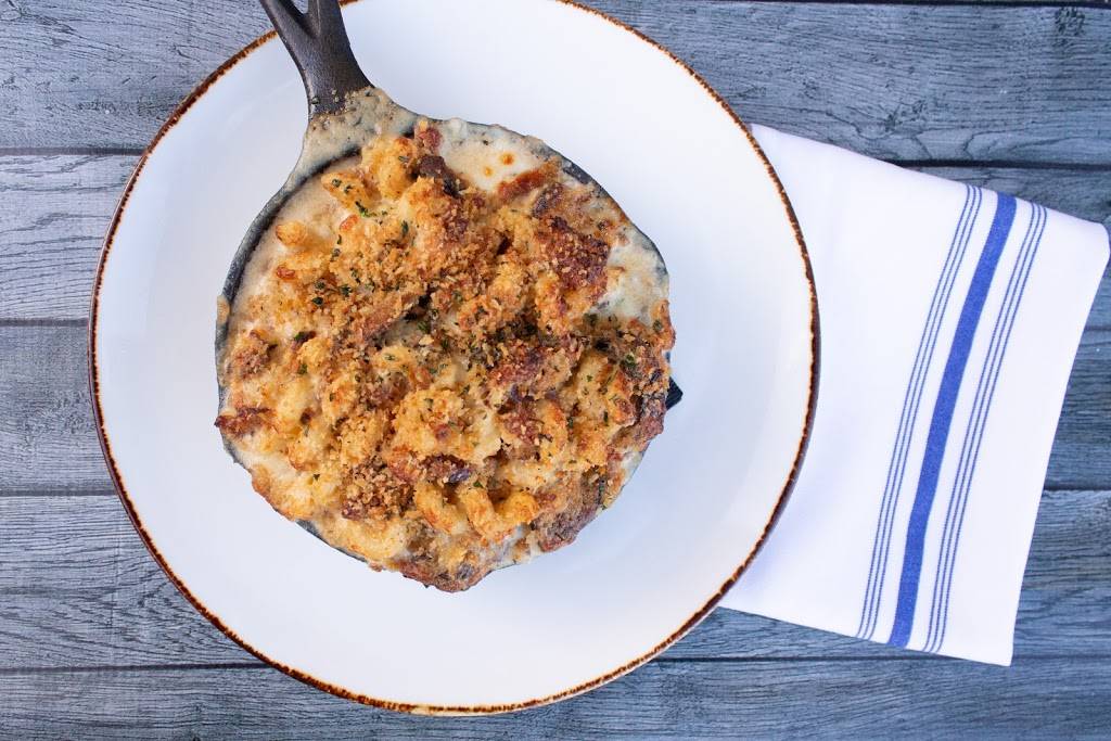 The Brass Onion | restaurant | 5501 W 135th St, Overland Park, KS 66223, USA | 9138515940 OR +1 913-851-5940