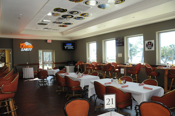 The Hooch Restaurant & Bar | restaurant | 107 Kissam St, Bldg. 90910, Hurlburt Field, FL 32544, USA | 8508847507 OR +1 850-884-7507