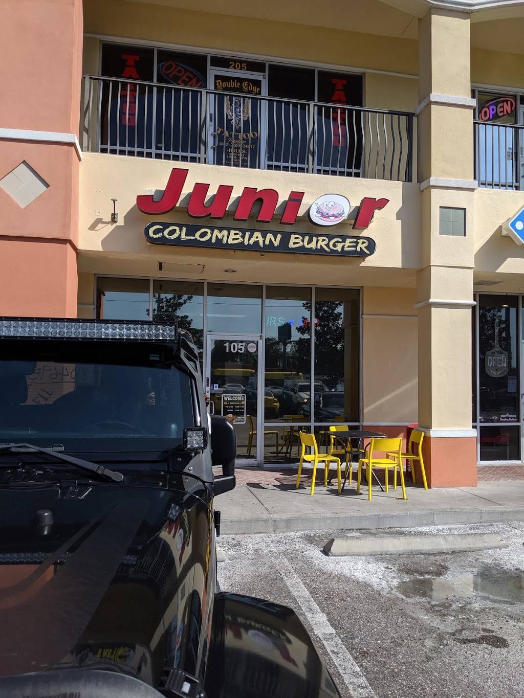 Junior Colombian Burger - South Kirkman Road | restaurant | 5389 S Kirkman Rd, Orlando, FL 32819, USA | 4073553506 OR +1 407-355-3506