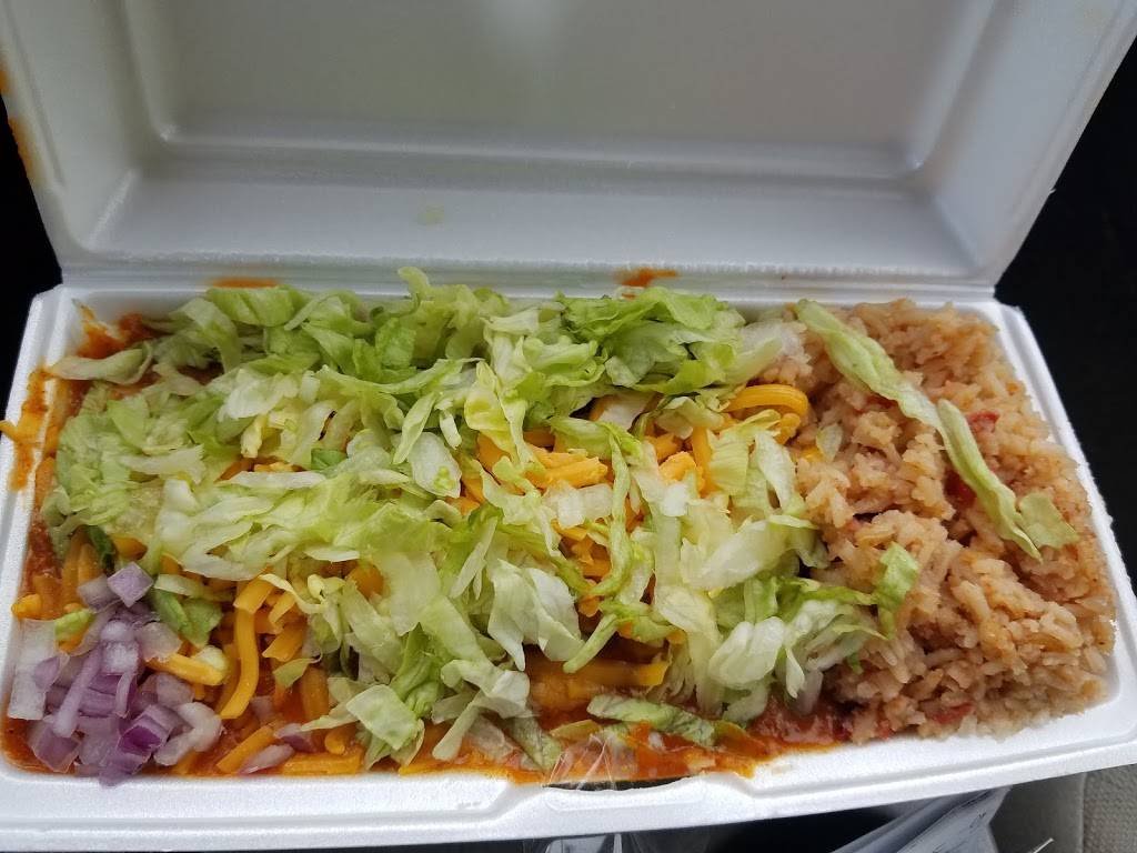 Burrito Giant | restaurant | 4501 W 38th Ave, Denver, CO 80212, USA | 3034770047 OR +1 303-477-0047