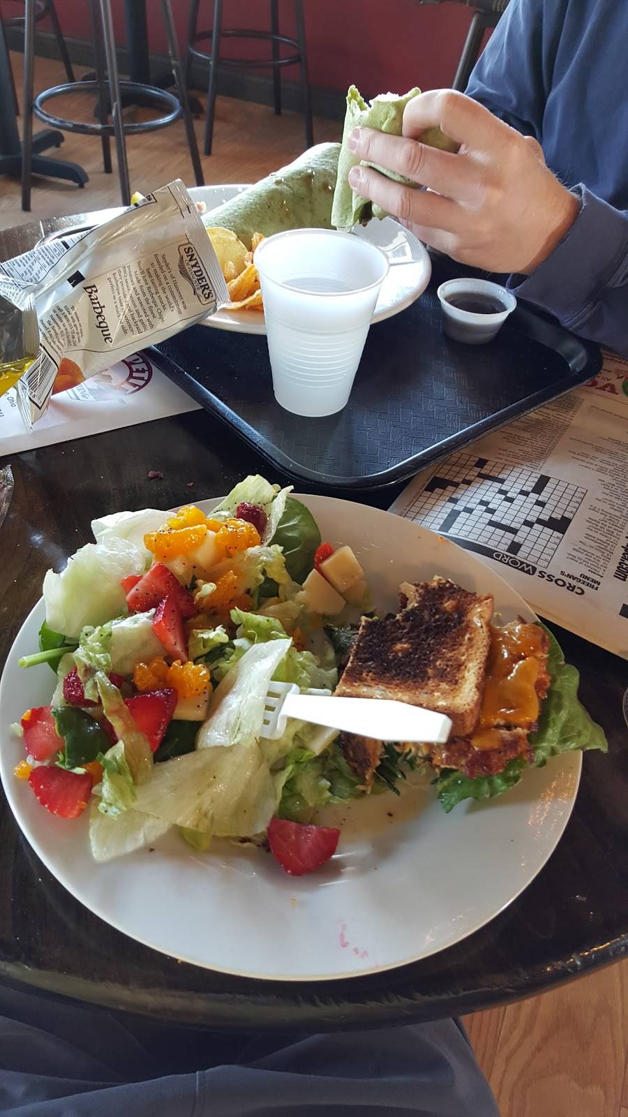 Le Petit Gourmet | restaurant | 6546 Weatherfield Ct I, Maumee, OH 43537, USA | 4198666343 OR +1 419-866-6343