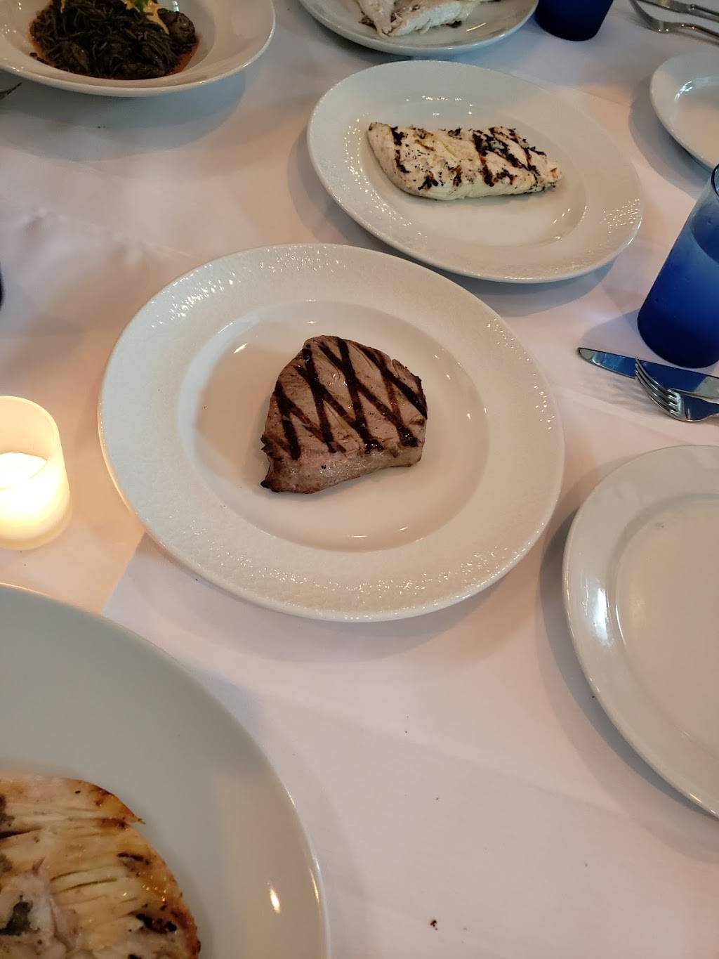 Blu Mar Hamptons | restaurant | 136 Main St, Southampton, NY 11968, USA | 6314884570 OR +1 631-488-4570