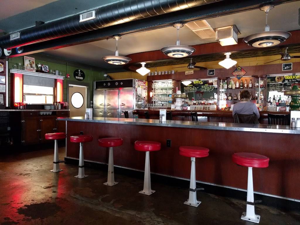 Milltown | restaurant | 307 E Main St, Carrboro, NC 27510, USA | 9199682460 OR +1 919-968-2460