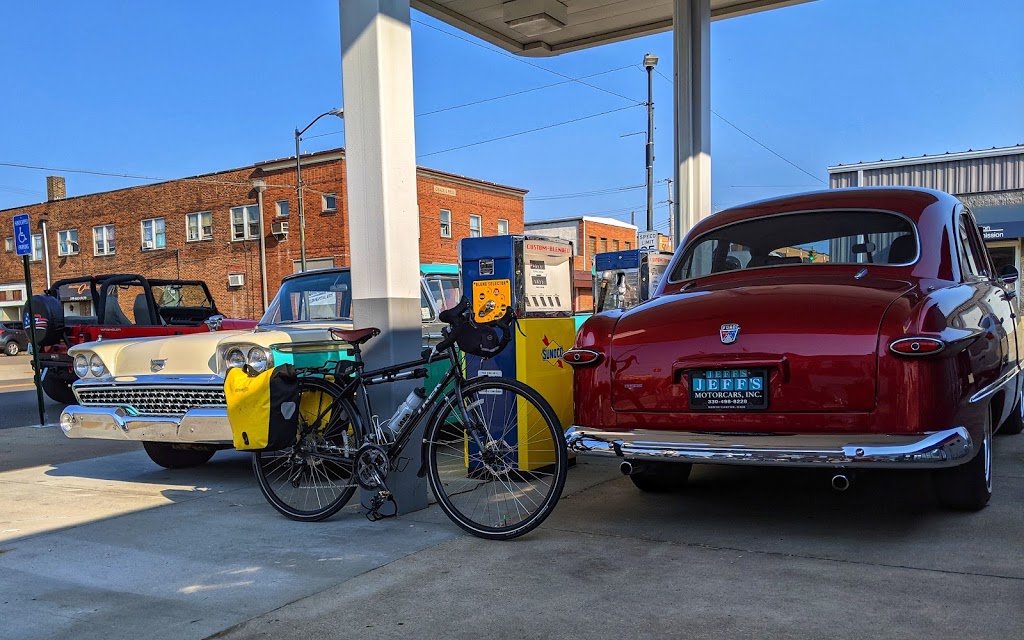 Chloes Diner | restaurant | 112 1st St NE, Massillon, OH 44646, USA | 3308800104 OR +1 330-880-0104