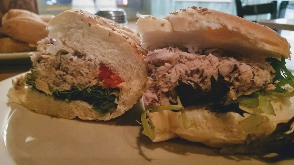 Fiorellas | meal delivery | 575 Washington St, Wellesley, MA 02482, USA | 7816948800 OR +1 781-694-8800