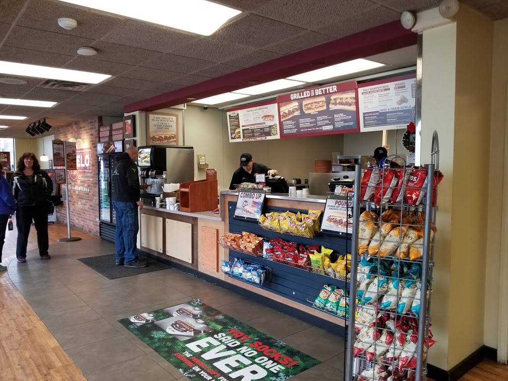 DAngelo Grilled Sandwiches | restaurant | 665 Cochituate Rd, Framingham, MA 01701, USA | 5086262333 OR +1 508-626-2333