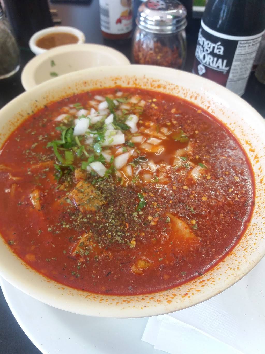 Mariscos El Charro | restaurant | 15965 Yarnell St, Sylmar, CA 91342, USA | 8183672626 OR +1 818-367-2626