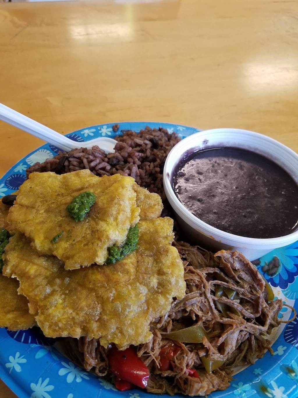 Lo Mejor Del Mundo Cuban | restaurant | 181 Oxford Rd, Casselberry, FL 32730, USA | 3219726895 OR +1 321-972-6895