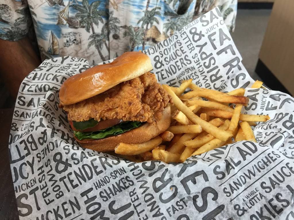 PDQ Restaurant | restaurant | 12195 E Colonial Dr, Orlando, FL 32826, USA | 4075364450 OR +1 407-536-4450