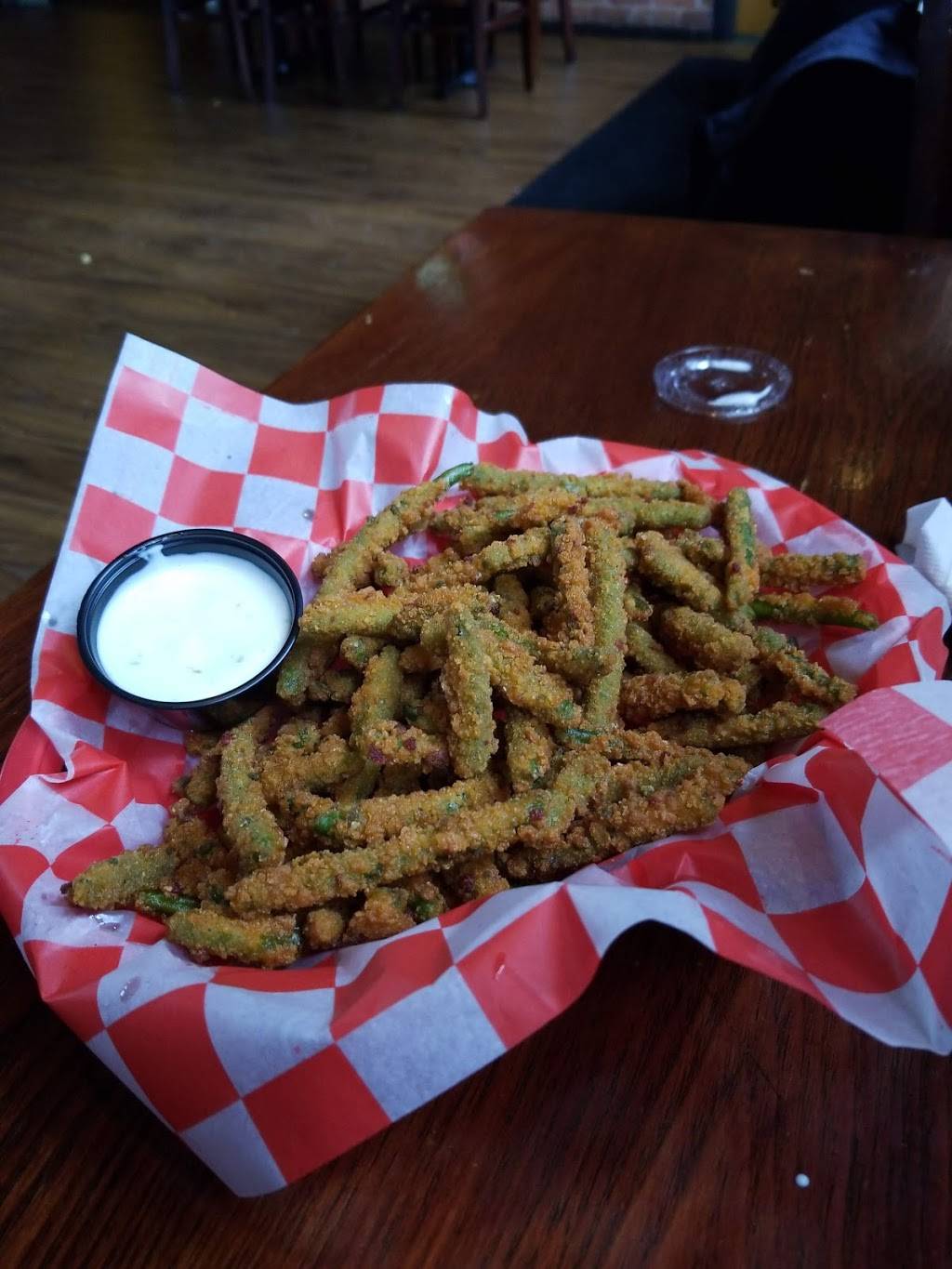 Bee Hive Brew Pub | restaurant | 20 Pleasant St, Canandaigua, NY 14424, USA | 5859192471 OR +1 585-919-2471