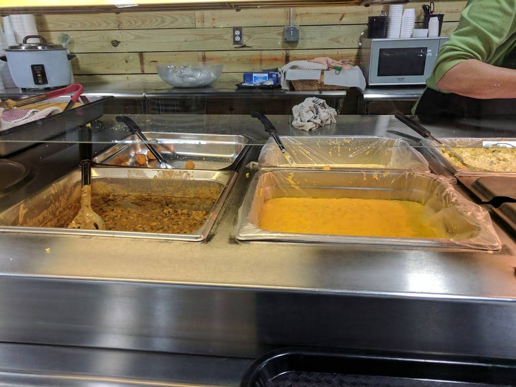 Lercys Diner West | restaurant | 1419 N Main St, Baytown, TX 77520, USA | 2815766975 OR +1 281-576-6975