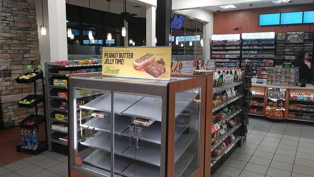 RaceTrac | bakery | 5600 Fruitville Rd, Sarasota, FL 34232, USA | 9413798740 OR +1 941-379-8740