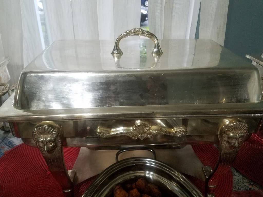 Marmite BENIN | restaurant | 2511 Chapman Rd, Hyattsville, MD 20783, USA | 3014332188 OR +1 301-433-2188