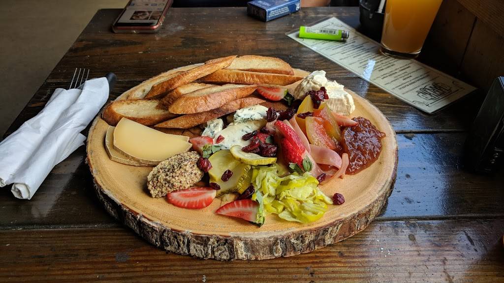 The Little Darlin | restaurant | 6507 Circle S Rd, Austin, TX 78745, USA | 5128140999 OR +1 512-814-0999