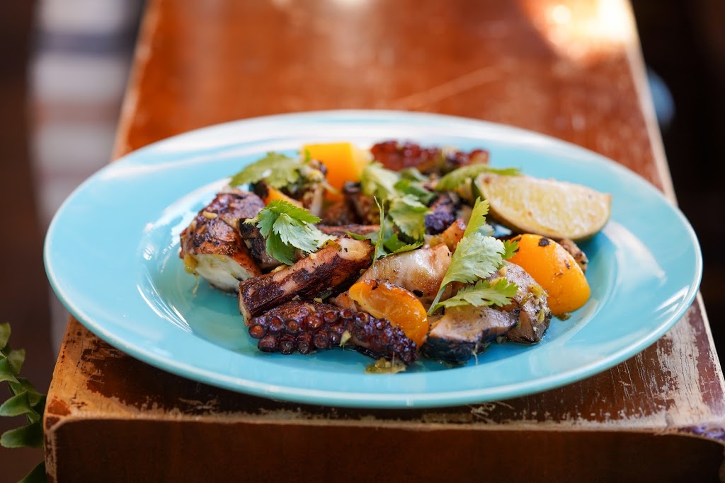 Ember & Ash | restaurant | 1520 E Passyunk Ave, Philadelphia, PA 19147, USA | 2676066775 OR +1 267-606-6775