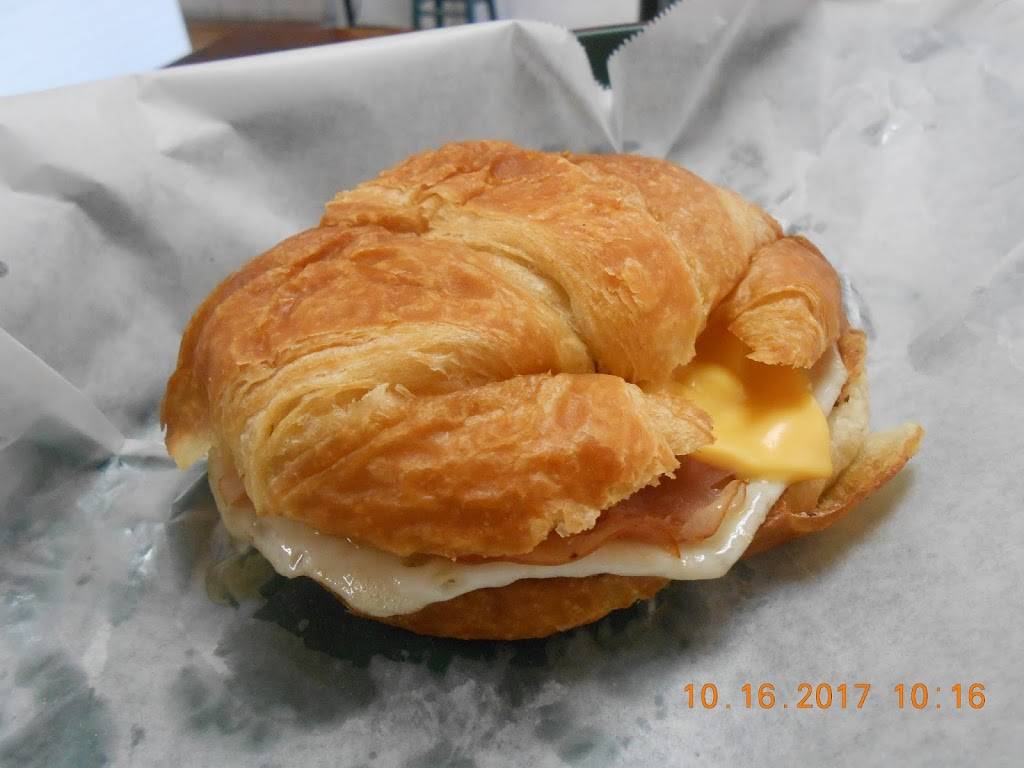 Parkway Subs & Salads | restaurant | 419 Cape Coral Pkwy E, Cape Coral, FL 33904, USA | 2395494000 OR +1 239-549-4000