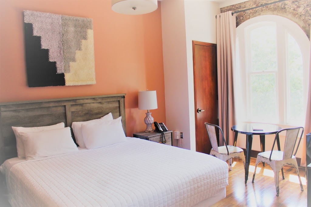 Hotel Hale | restaurant | 341 Central Ave, Hot Springs, AR 71901, USA | 5017609010 OR +1 501-760-9010