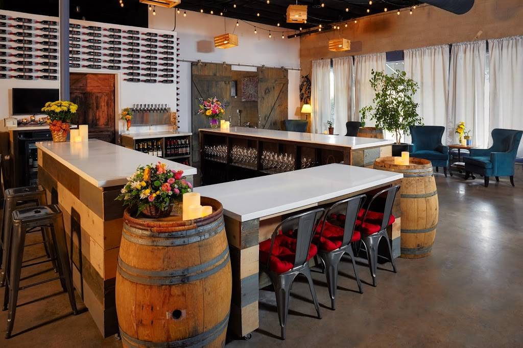 Grinds & Vine Coffee Bar | cafe | 2419 El Cajon Blvd, San Diego, CA 92104, USA | 6195122423 OR +1 619-512-2423