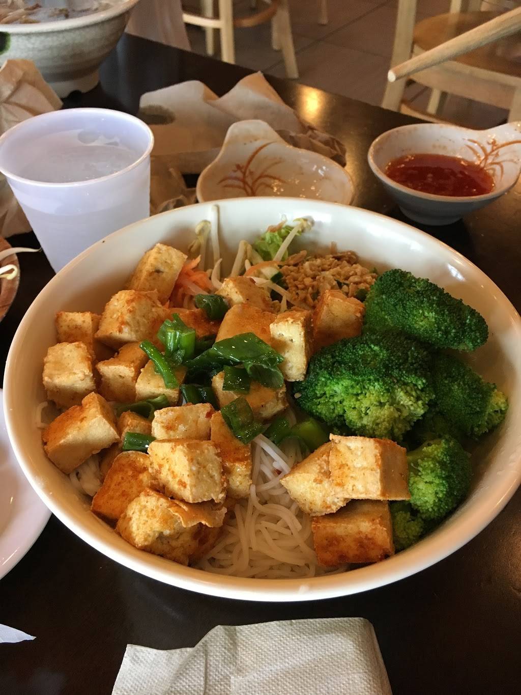 PhoNatic | restaurant | 2525 W Anderson Ln Suite 280, Austin, TX 78757, USA | 5124588889 OR +1 512-458-8889