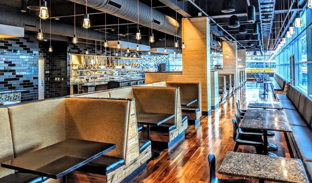 Broadmoor Bistro @ The Center for Academic Achievement | restaurant | 8200 W 71st St, Overland Park, KS 66204, USA | 9139939752 OR +1 913-993-9752