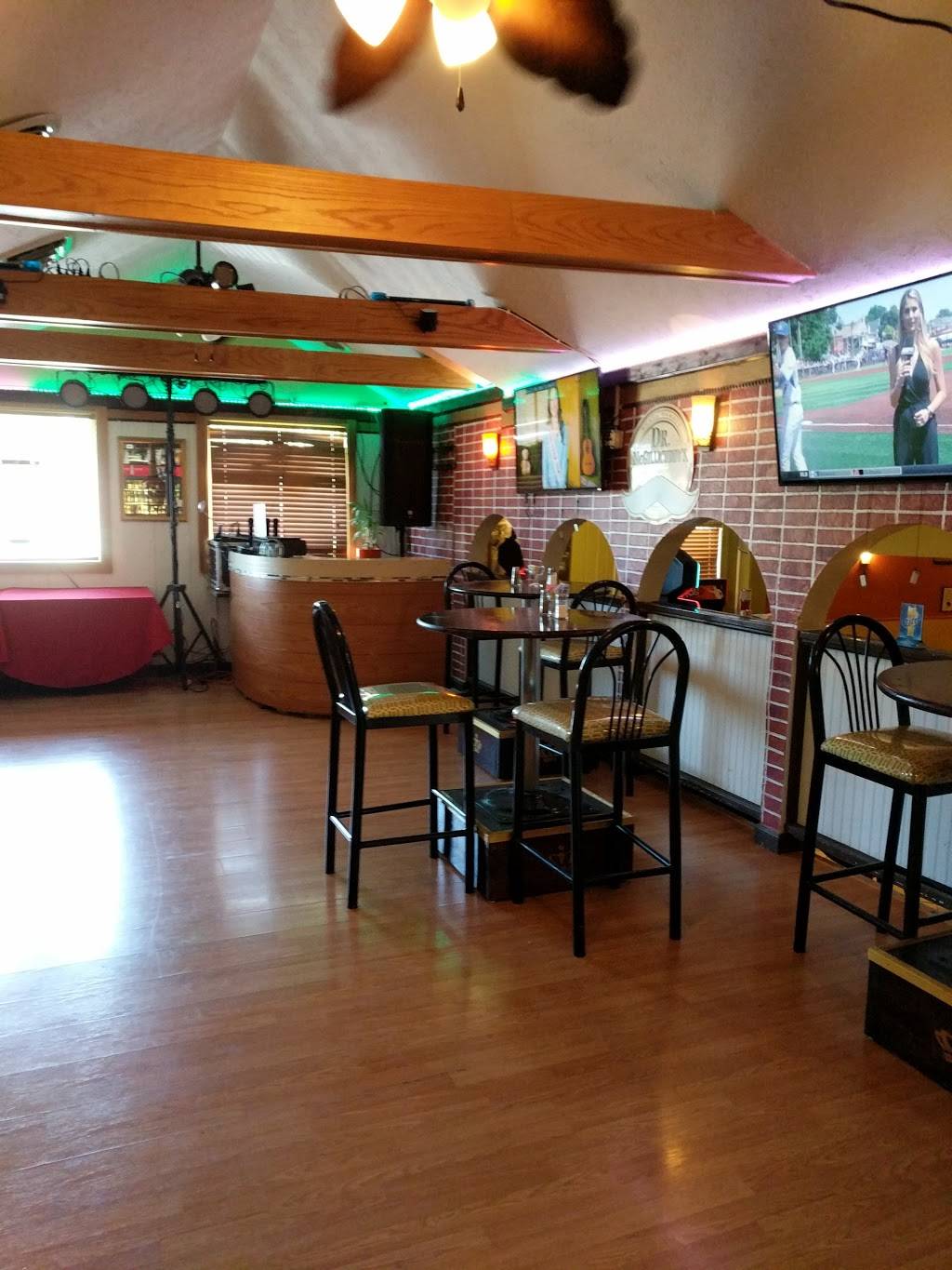 Port Royal Gastropub | restaurant | 2880 N Oakland Ave, Decatur, IL 62526, USA | 2178752746 OR +1 217-875-2746