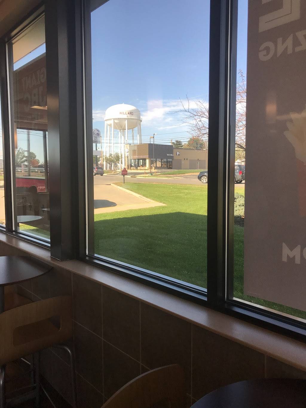 Wendys | restaurant | 114 E Walton St W, Willard, OH 44890, USA | 4199332410 OR +1 419-933-2410