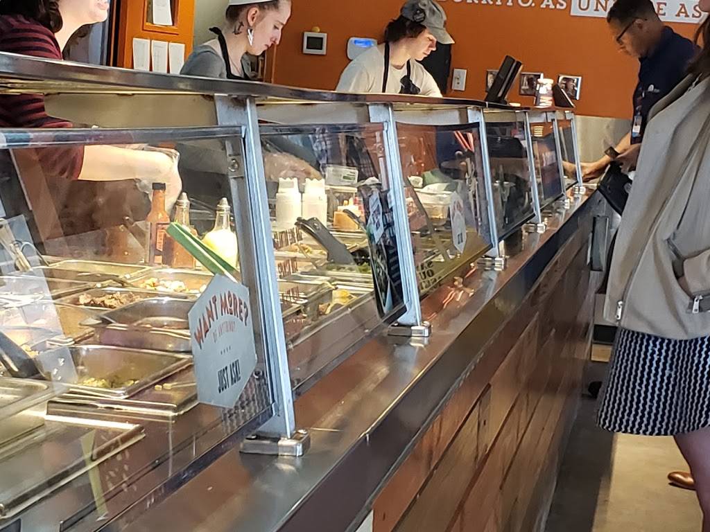 Freebirds World Burrito | restaurant | 1000 E 41st St Suite 260, Austin, TX 78751, USA | 5124515514 OR +1 512-451-5514