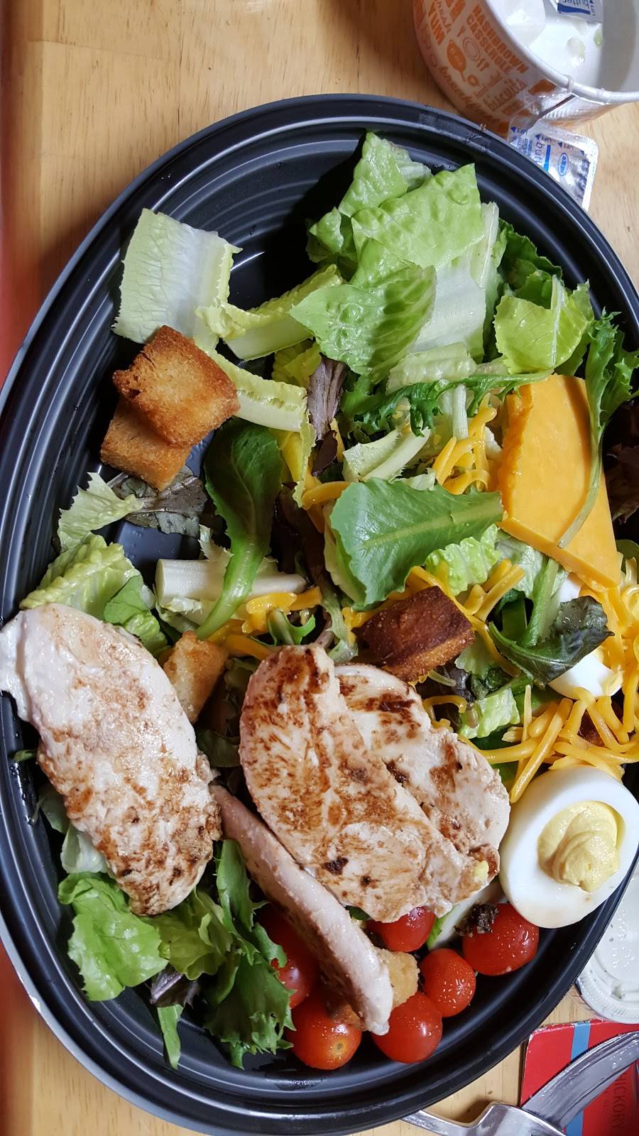 Cracker Barrel Old Country Store | restaurant | 34 Tunnel Rd, Asheville, NC 28805, USA | 8283507531 OR +1 828-350-7531