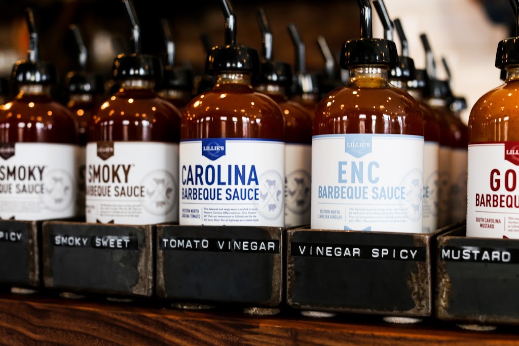 Lillies Q | restaurant | 417 N Ashland Ave, Chicago, IL 60622, USA | 7732951270 OR +1 773-295-1270