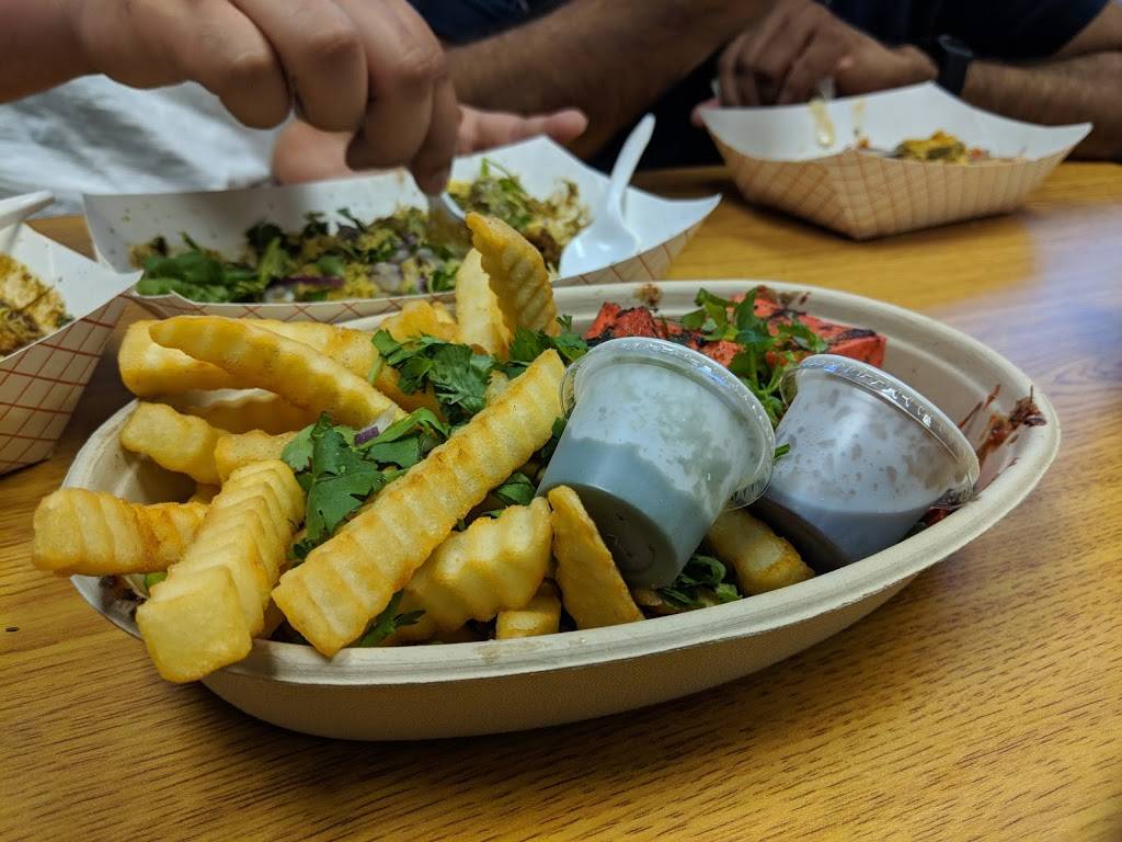 Jitis Indian Fusion Food | meal takeaway | 5114 Rochester Rd, Troy, MI 48085, USA | 2484322766 OR +1 248-432-2766