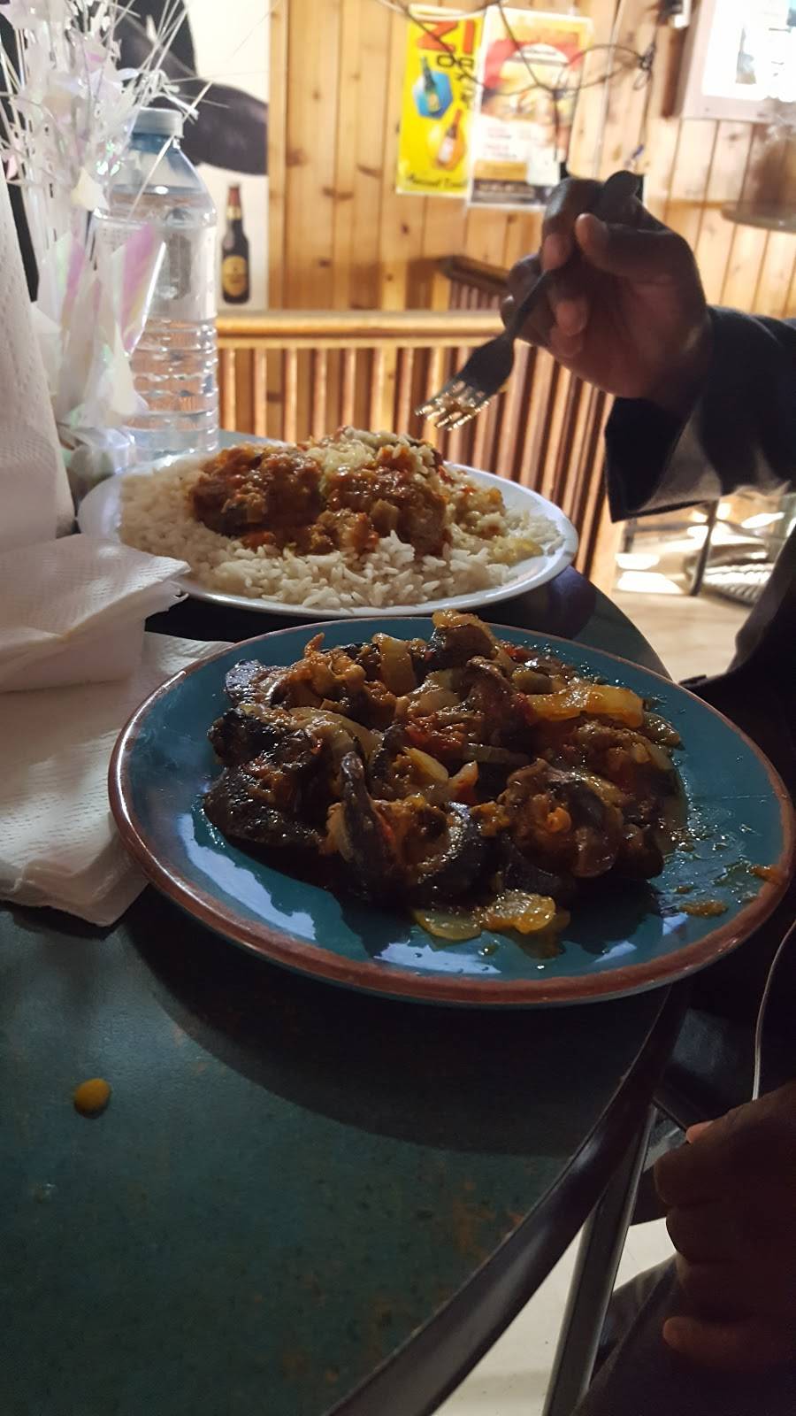 African Player restaurant | restaurant | 1297 Weston Rd, York, ON M6M 4R4, Canada | 4165513117 OR +1 416-551-3117