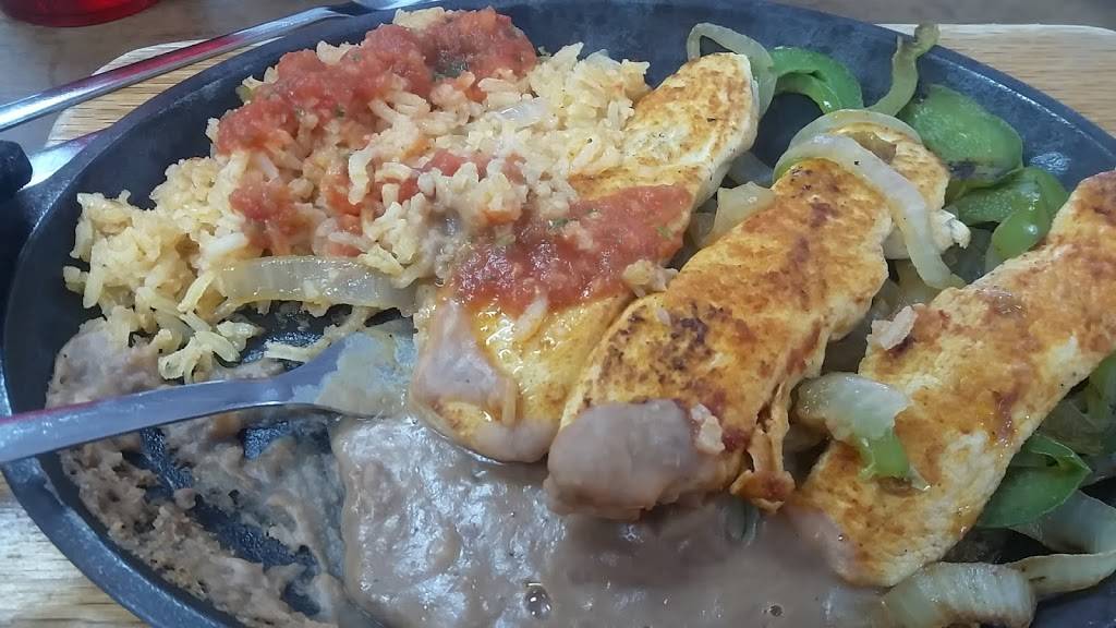 Pepes Mexican Restaurant | restaurant | 1048 State Rte 531, Minden, LA 71055, USA | 3183820710 OR +1 318-382-0710