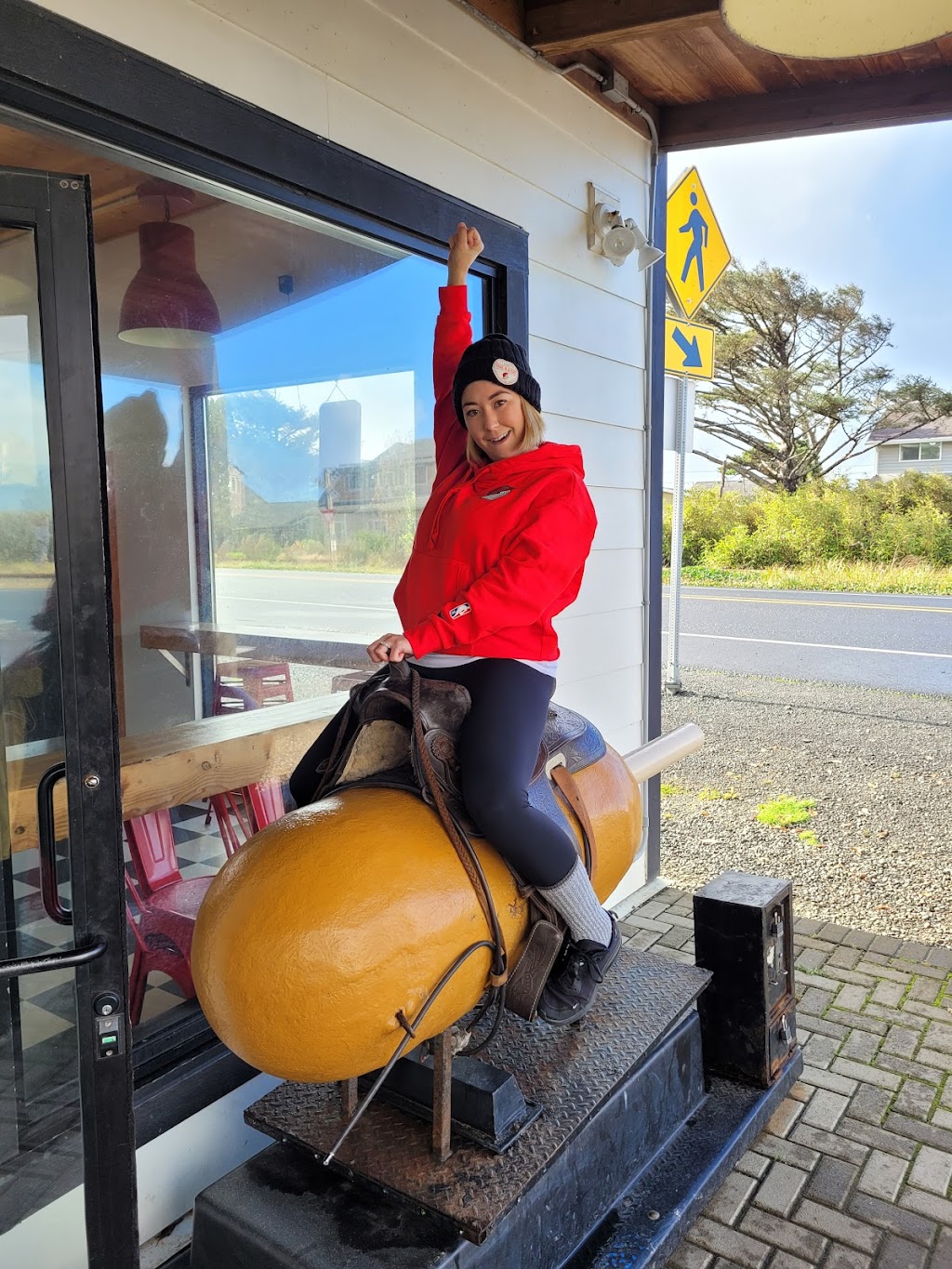 The Original Pronto Pup | restaurant | 602 S, 602 US-101, Rockaway Beach, OR 97136, USA | 9713061616 OR +1 971-306-1616