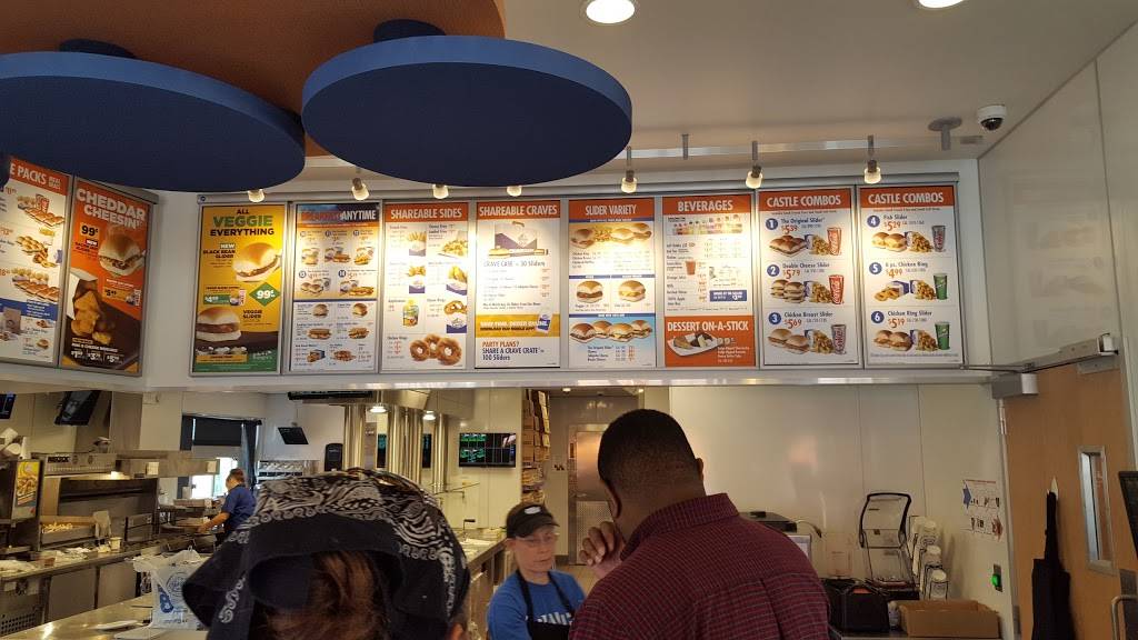 White Castle | restaurant | 3701 7th Street Rd, Louisville, KY 40216, USA | 5023632605 OR +1 502-363-2605