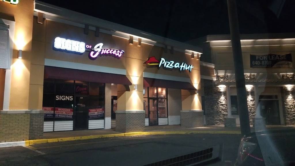 Pizza Hut | meal takeaway | 531 N Birdneck Rd, Virginia Beach, VA 23451, USA | 7574222799 OR +1 757-422-2799