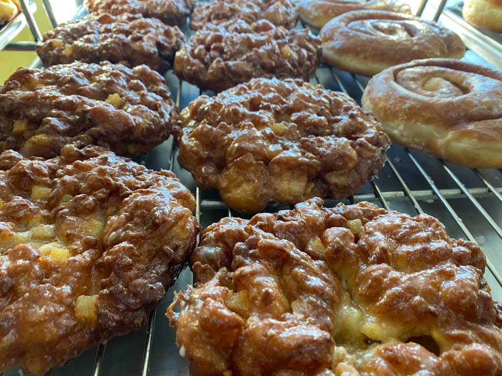 Freshh Donuts | bakery | 3810 Broad St # 4, San Luis Obispo, CA 93401, USA | 8057831244 OR +1 805-783-1244