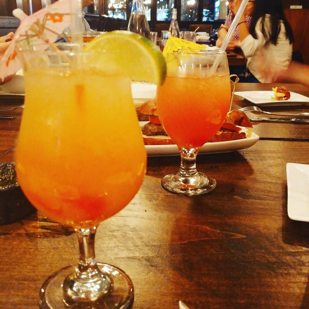 Evita Steakhouse | restaurant | 6112 N Lincoln Ave, Chicago, IL 60659, USA | 7734638482 OR +1 773-463-8482