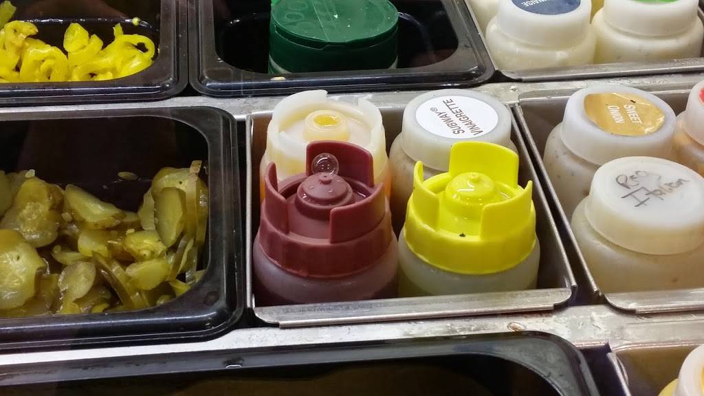 Subway Restaurants | restaurant | 340 Coit Rd #300, Plano, TX 75075, USA | 9728019885 OR +1 972-801-9885