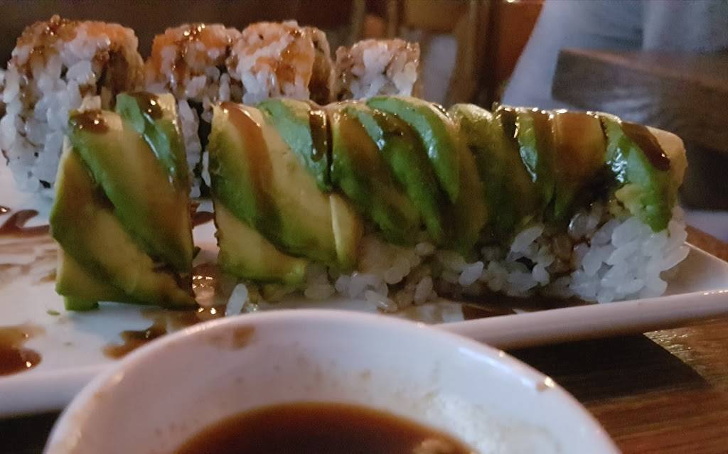 Zest Sushi | restaurant | 249 Broome St, New York, NY 10002, USA | 2126773158 OR +1 212-677-3158