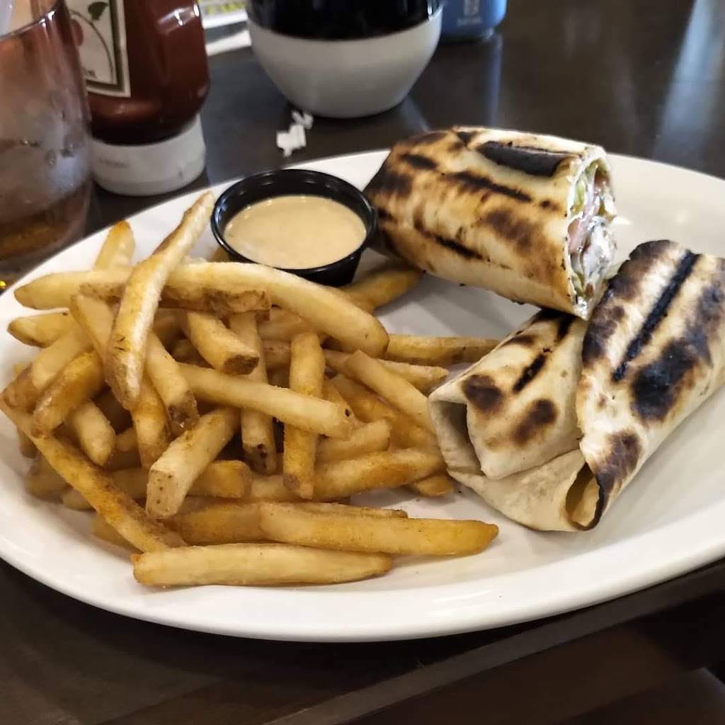 Tutti Frutti déjeuner et diner | restaurant | 425 Chemin Vanier, Gatineau, QC J9J 3H9, Canada | 8195573868 OR +1 819-557-3868