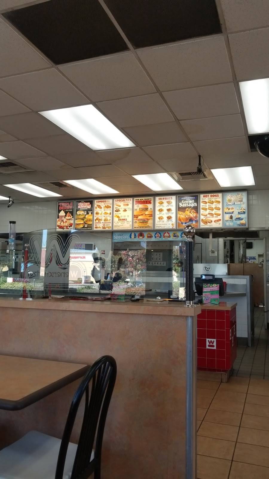 Wienerschnitzel | restaurant | 2870 Grant Line Rd, Tracy, CA 95304, USA | 2098307070 OR +1 209-830-7070