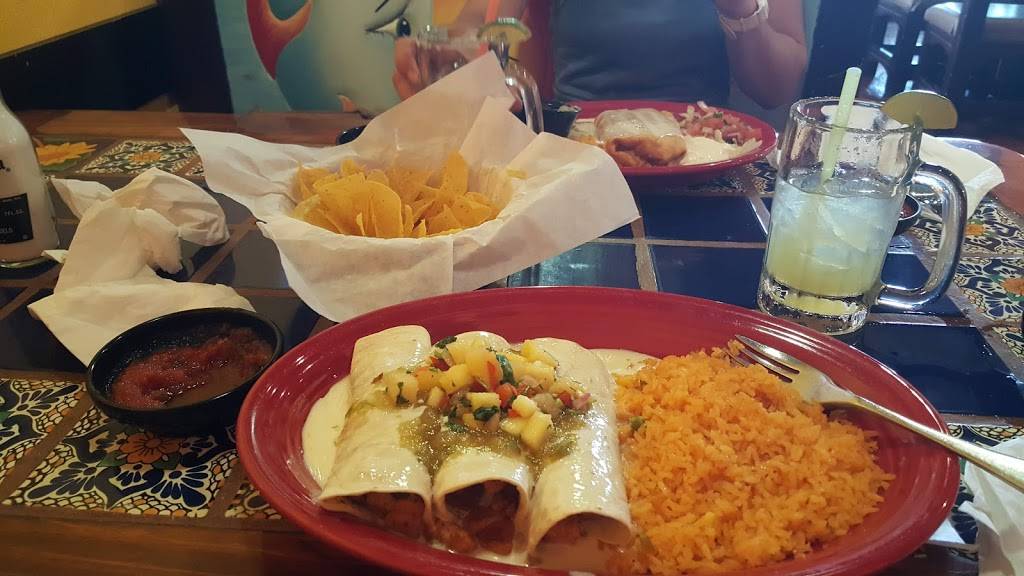 Los Cocos | restaurant | 324 Cloud Ave, Andover, KS 67002, USA | 3165588022 OR +1 316-558-8022