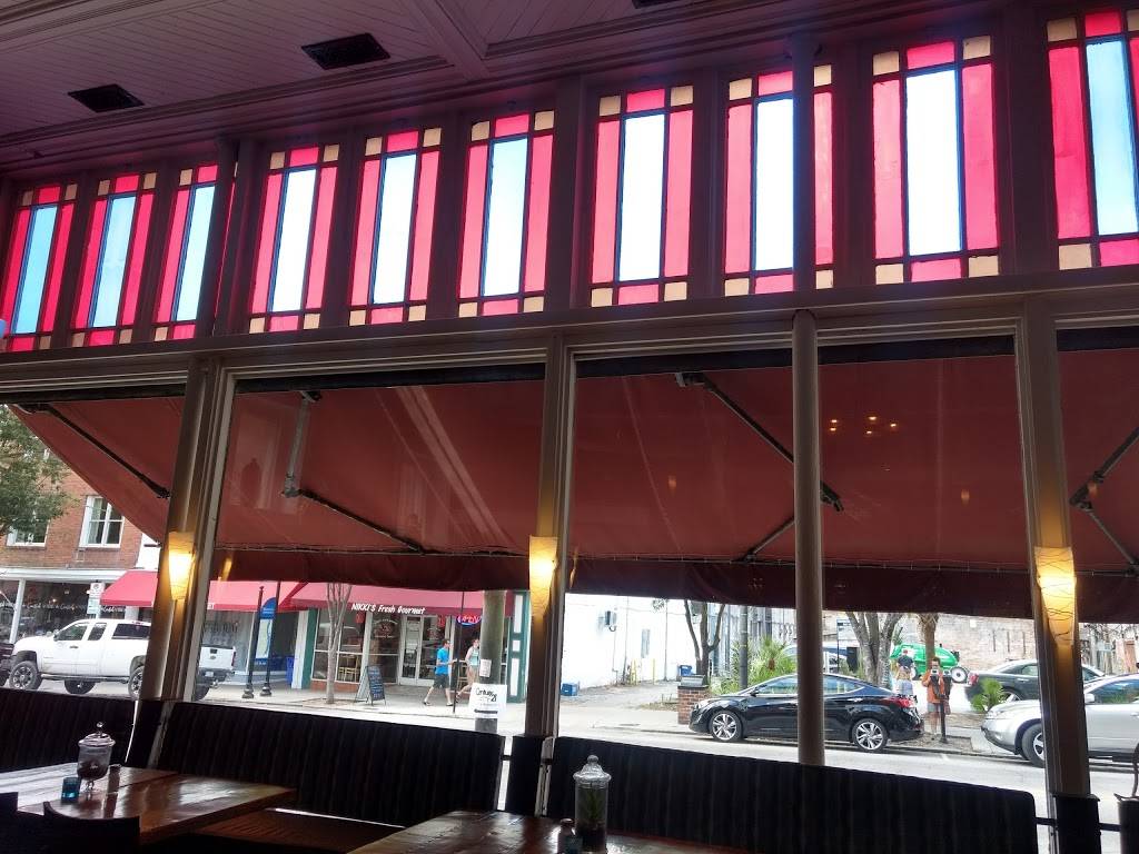 Platypus & Gnome | restaurant | 9 S Front St, Wilmington, NC 28401, USA | 9107699300 OR +1 910-769-9300