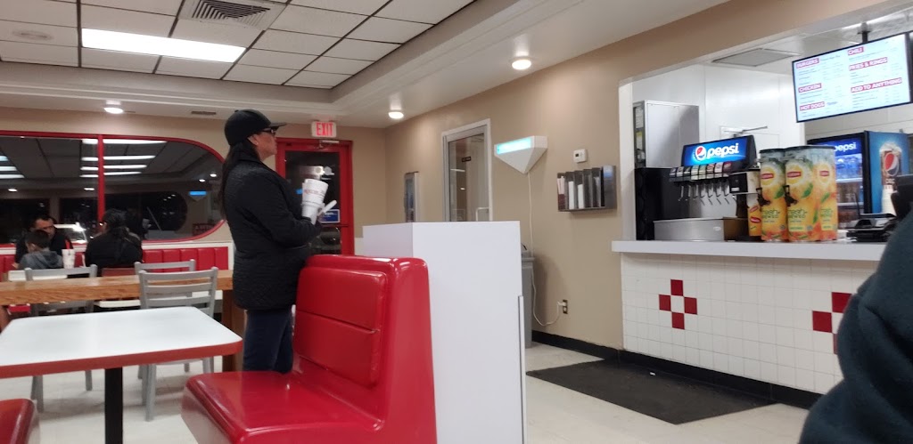 Blakes Lotaburger | restaurant | 1111 W Lincoln Ave, Gallup, NM 87301, USA | 5057224223 OR +1 505-722-4223