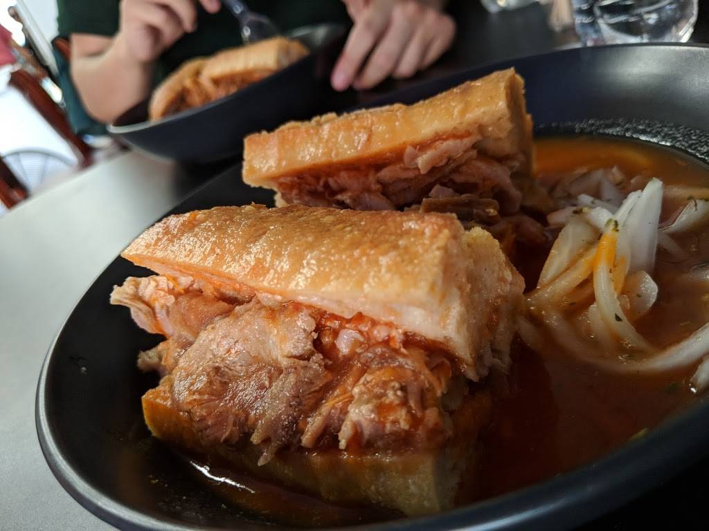 Los Tripones | restaurant | 6102 Vineland Ave, North Hollywood, CA 91606, USA | 8183105415 OR +1 818-310-5415