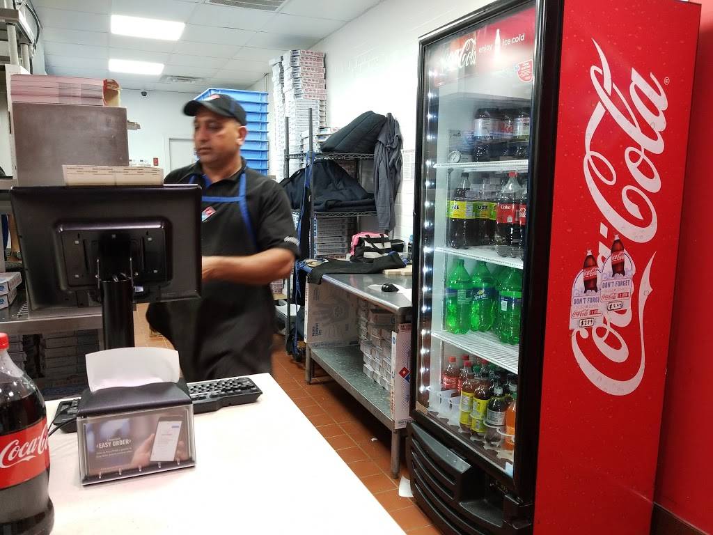 Dominos Pizza | meal delivery | 529 Main St, Spotswood, NJ 08884, USA | 7322515000 OR +1 732-251-5000