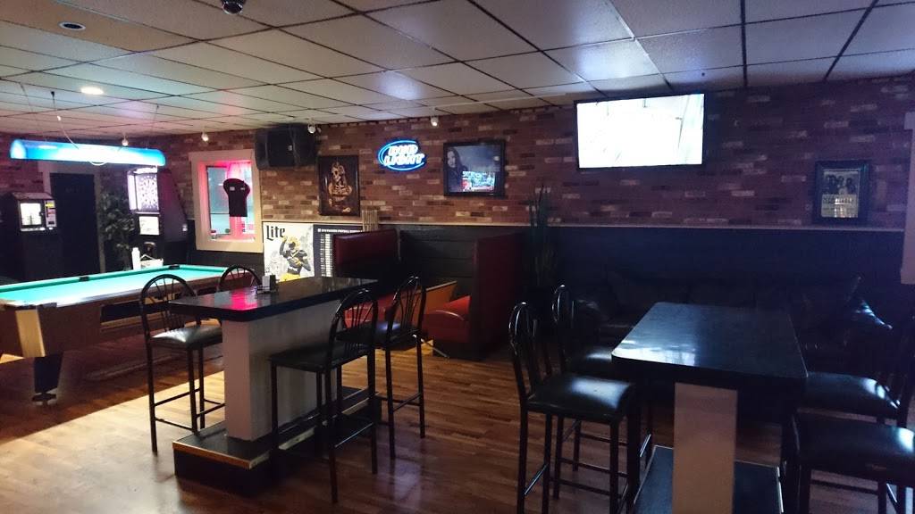 SV2 Pub & Grill | restaurant | 1911 University Ave, Green Bay, WI 54302, USA | 9207704467 OR +1 920-770-4467