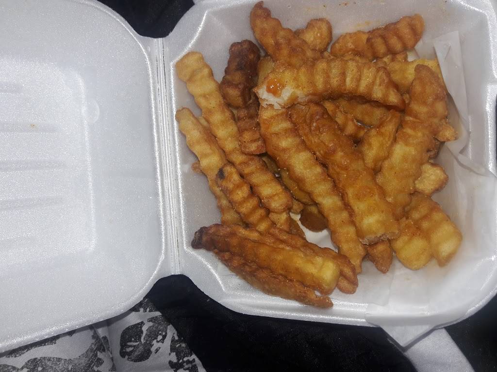 Stoneys Wings | restaurant | 7980 Rockbridge Rd SW, Lithonia, GA 30058, USA | 7704846077 OR +1 770-484-6077